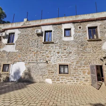 Il Covo Dei Berberi B.eb. Frühstückspension Piano di Santa Laura